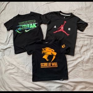 Lot of 3 Nike boys T-Shirts